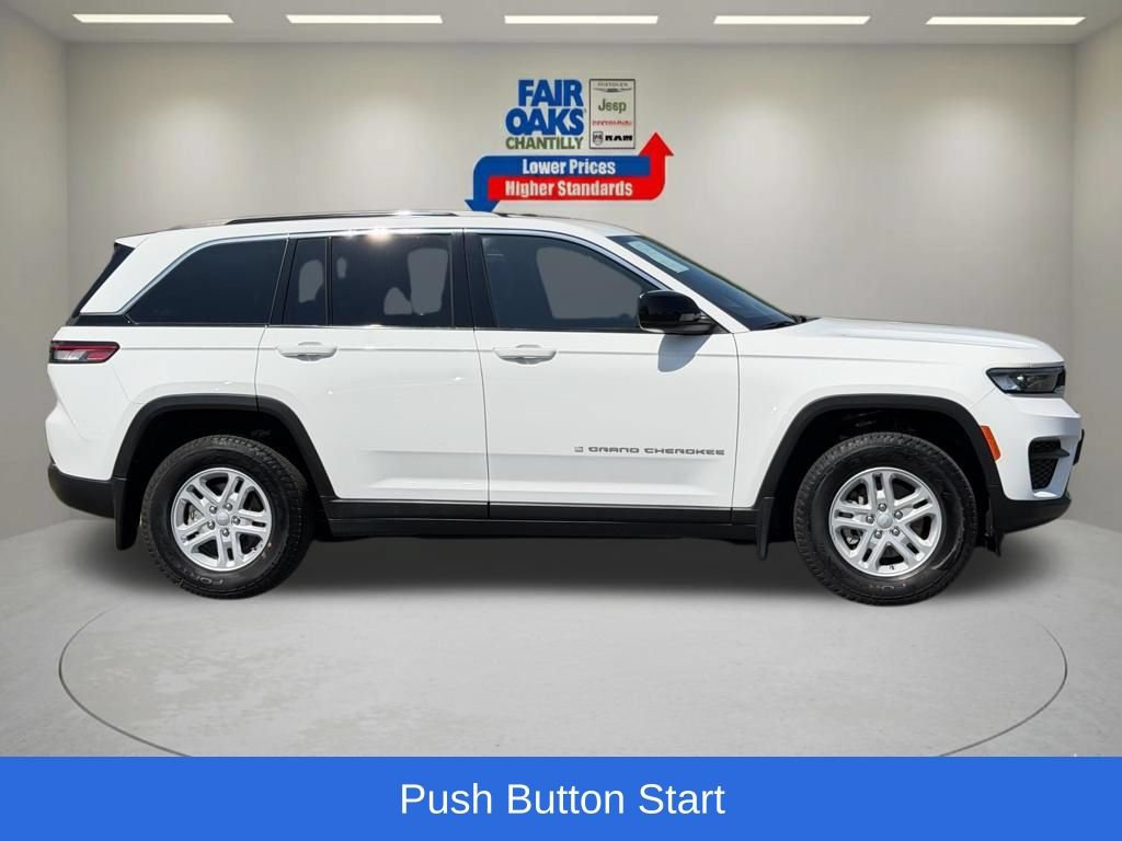 Certified 2024 Jeep Grand Cherokee Laredo w/ MOPAR Finishing Package RWD image 6