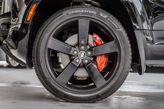 Used 2020 Land Rover Defender 110 X image 14