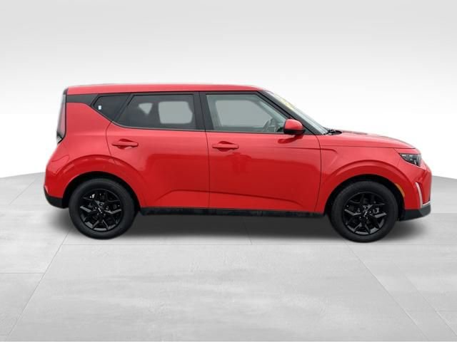Used 2023 Kia Soul LX w/ Option Group 015 image 11