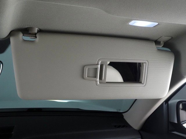 Used 2023 Volkswagen Atlas SE w/ Technology Package image 65