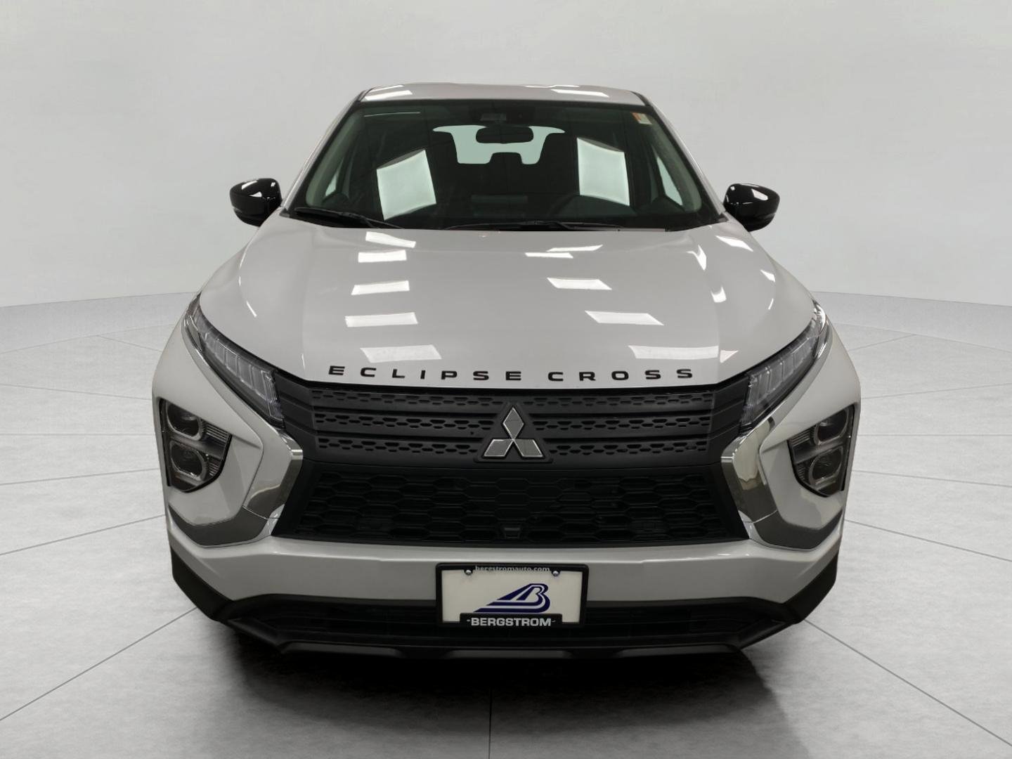 New 2026 Mitsubishi Eclipse Cross LE image 9