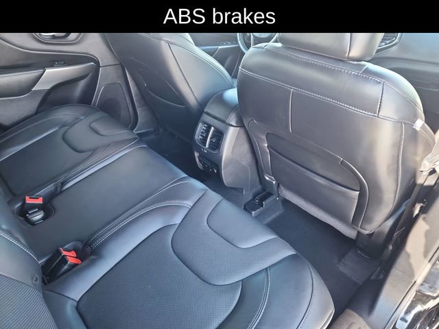 Used 2019 Jeep Cherokee High Altitude image 28