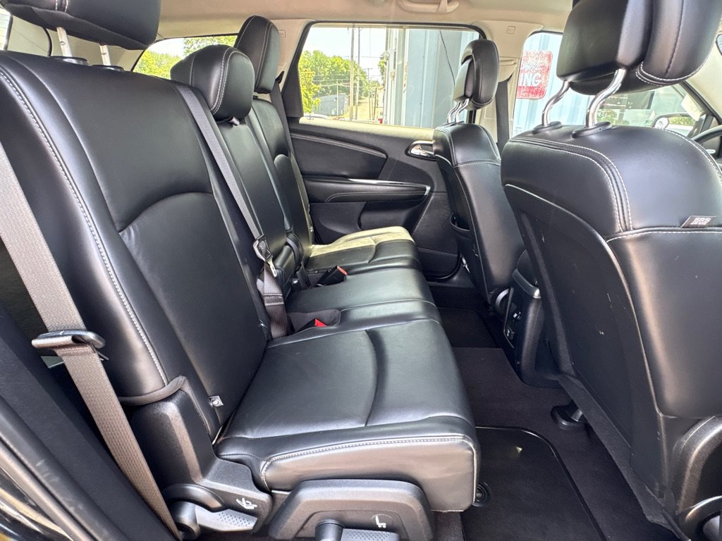 Used 2014 Dodge Journey Limited w/ Sun/Sound & Wheel Group FWD image 13