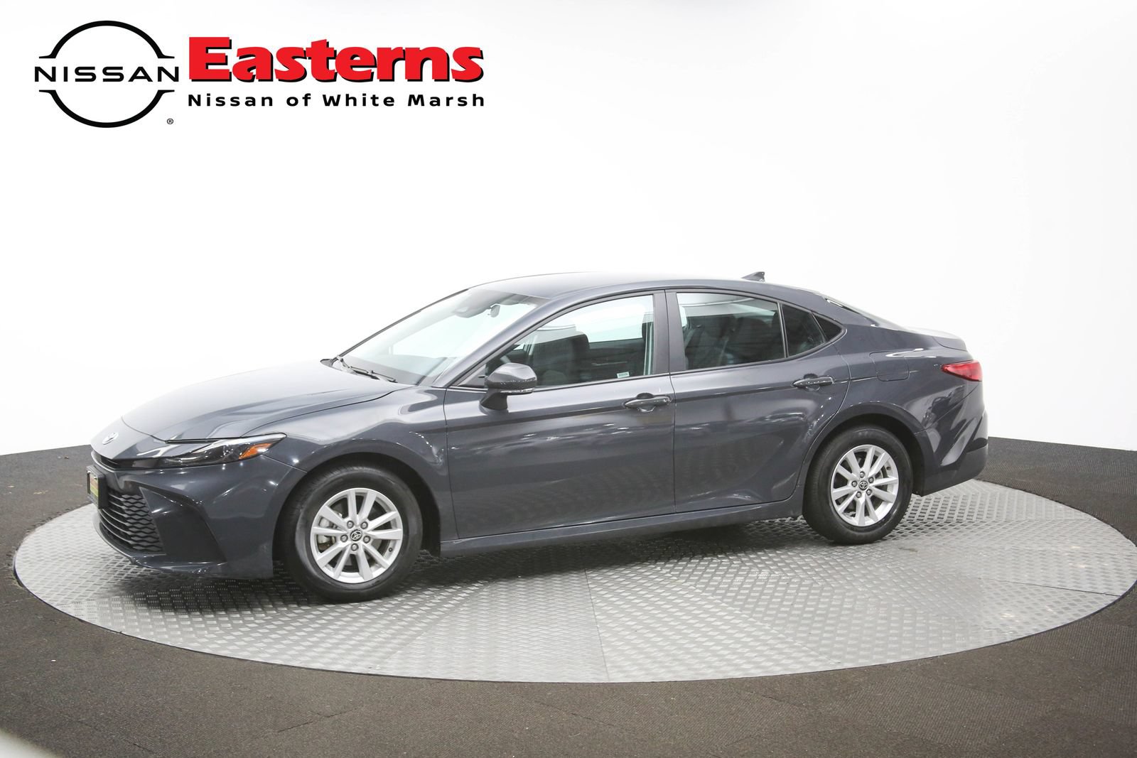 Used 2025 Toyota Camry LE FWD image 58