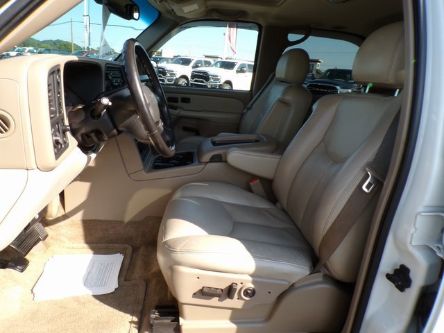 Used 2003 GMC Yukon SLT w/ 1SD Preferred Equipment Group image 15