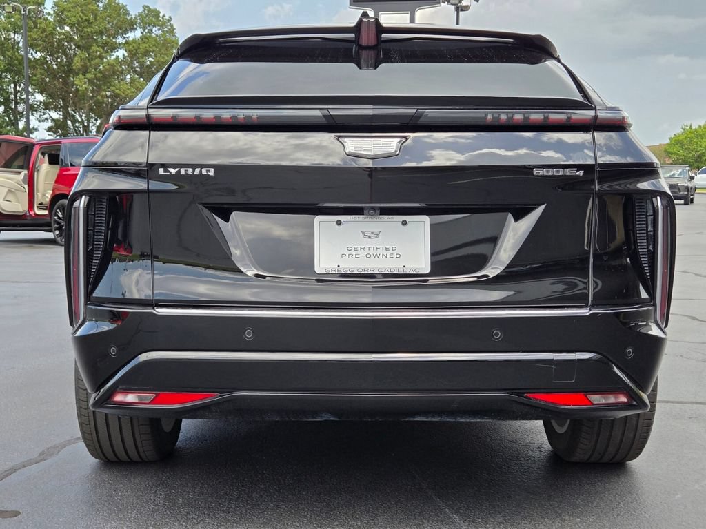 Used 2024 Cadillac Lyriq Luxury AWD/4WD image 4