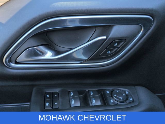 Used 2024 Chevrolet Suburban Z71 w/ Luxury Package AWD/4WD image 25