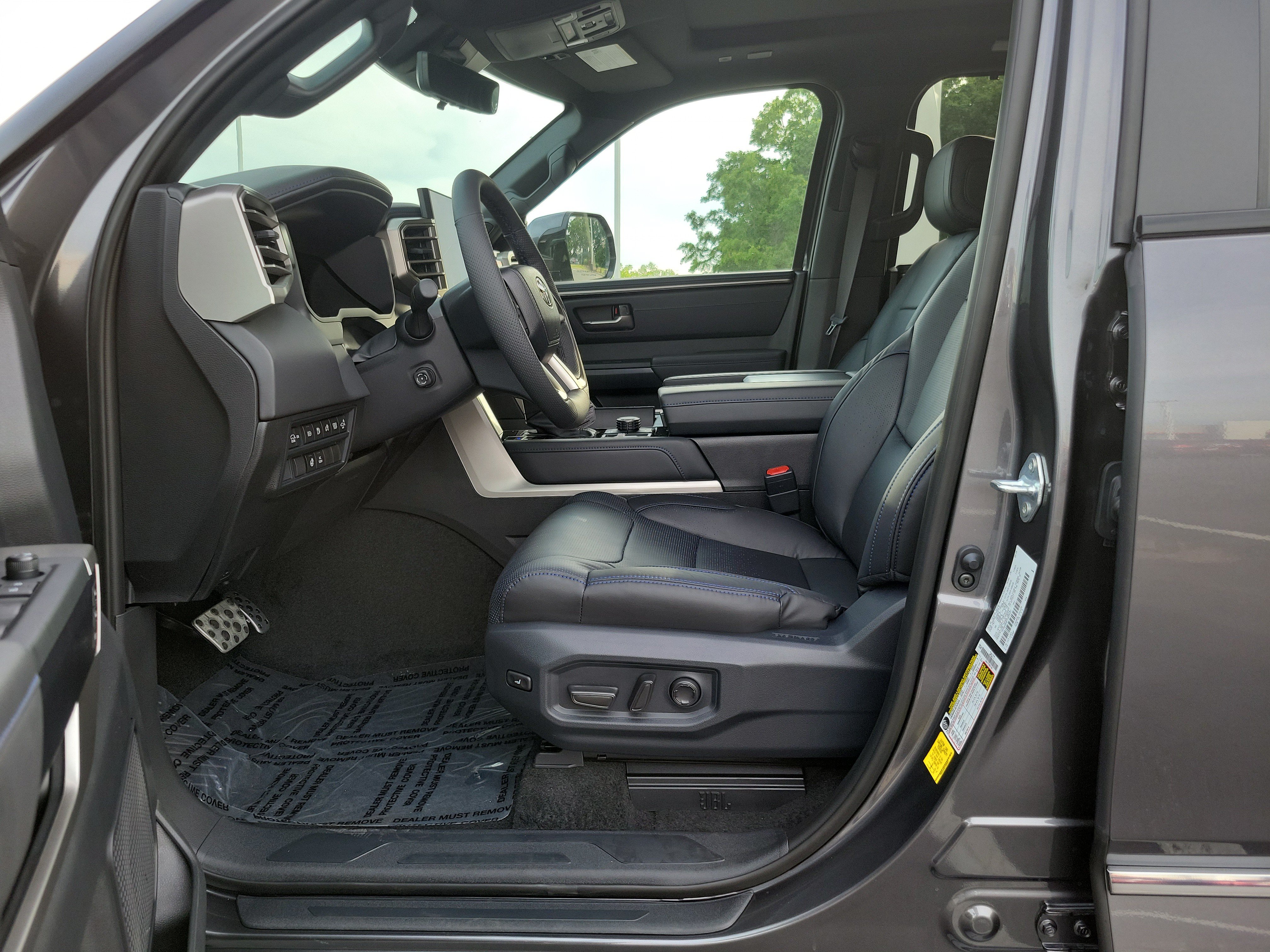 New 2026 Toyota Sequoia Platinum AWD/4WD image 18