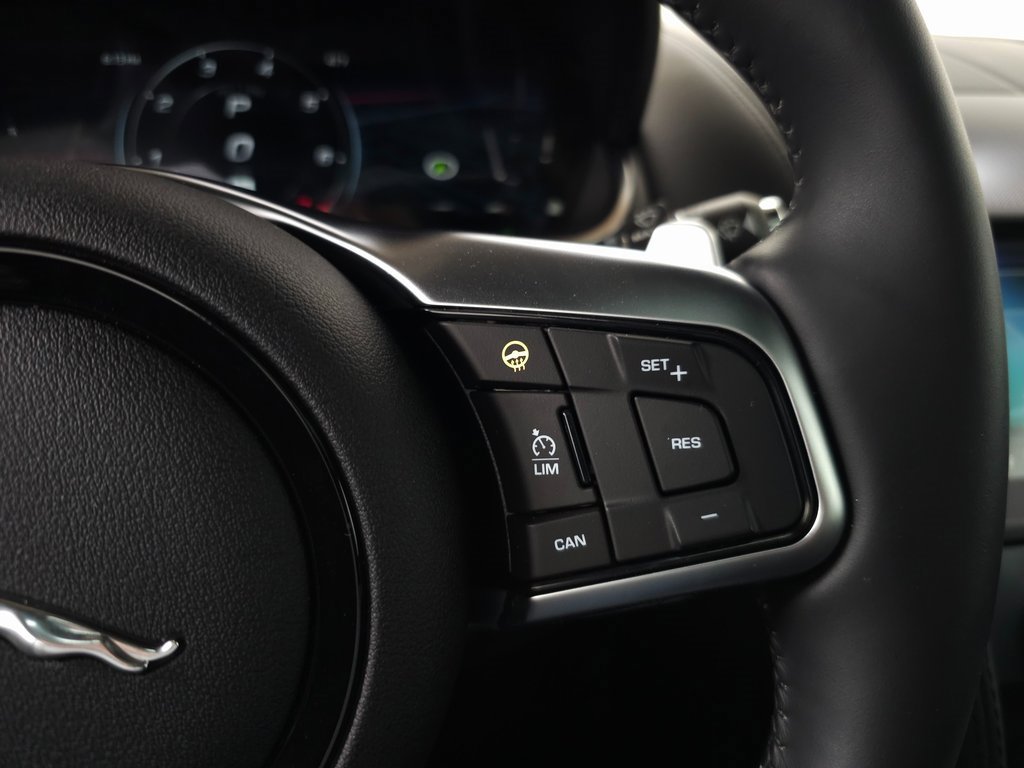 Used 2024 Jaguar F-TYPE R-Dynamic image 21