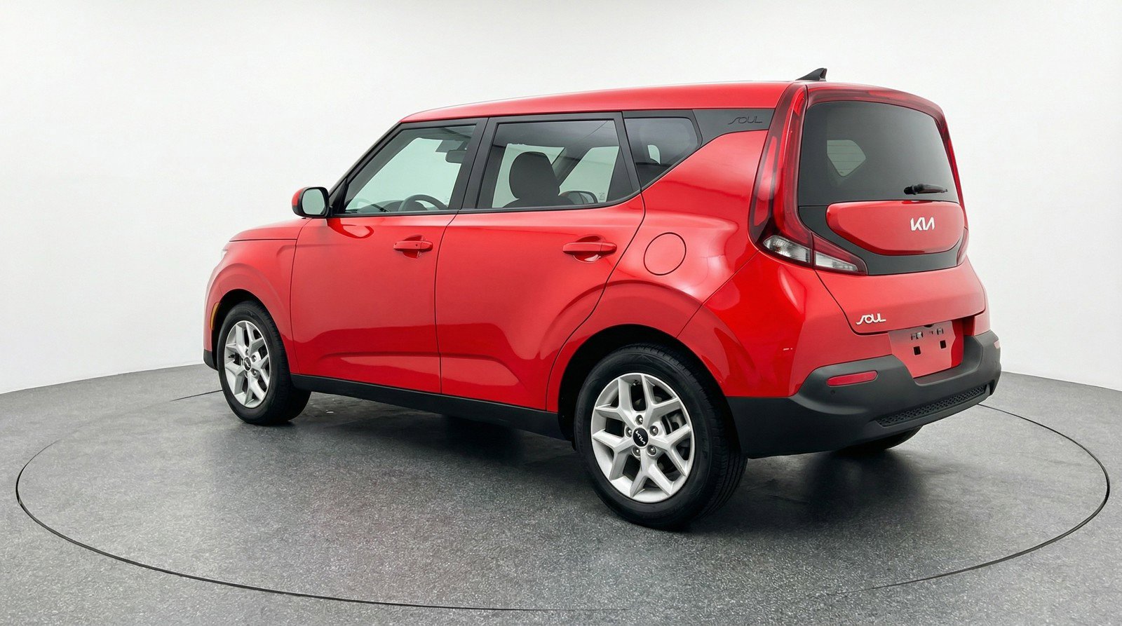 Used 2025 Kia Soul LX w/ LX Technology Package image 6