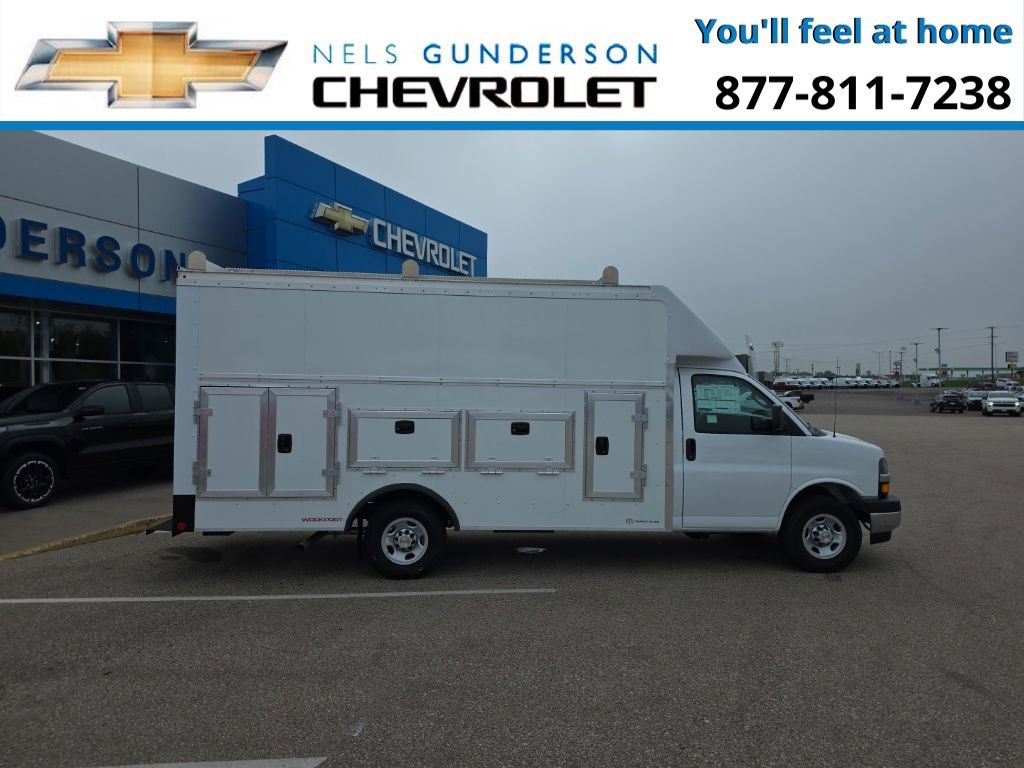 New 2025 Chevrolet Express 3500 w/ Power Convenience Package image 7