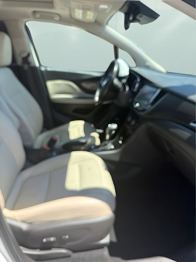 Used 2017 Buick Encore Premium w/ Experience Buick Package FWD image 17