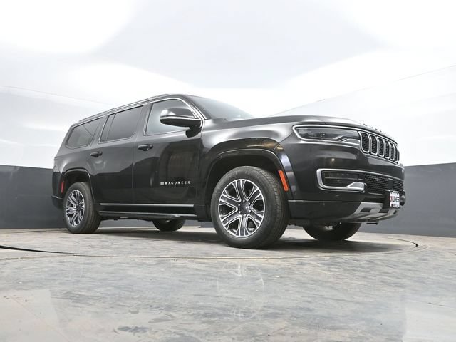 Used 2024 Jeep Wagoneer Series II w/ Flexible Seating Group AWD/4WD image 38