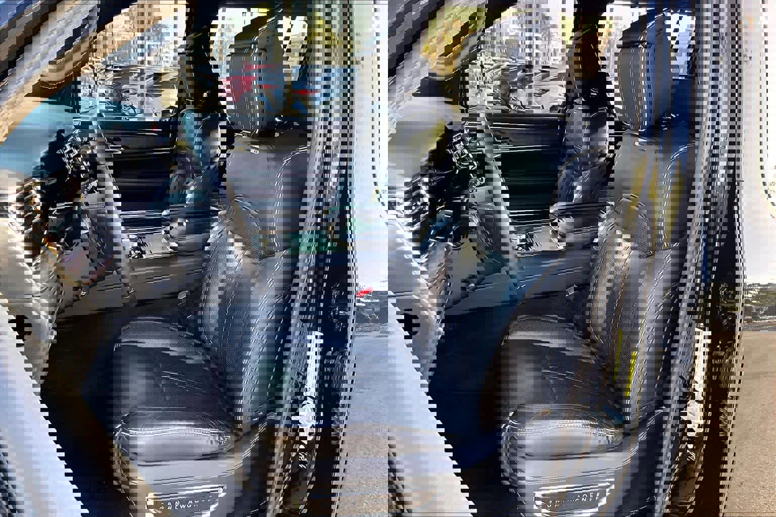 Used 2022 Jeep Grand Wagoneer Series II w/ Premium Group II image 7