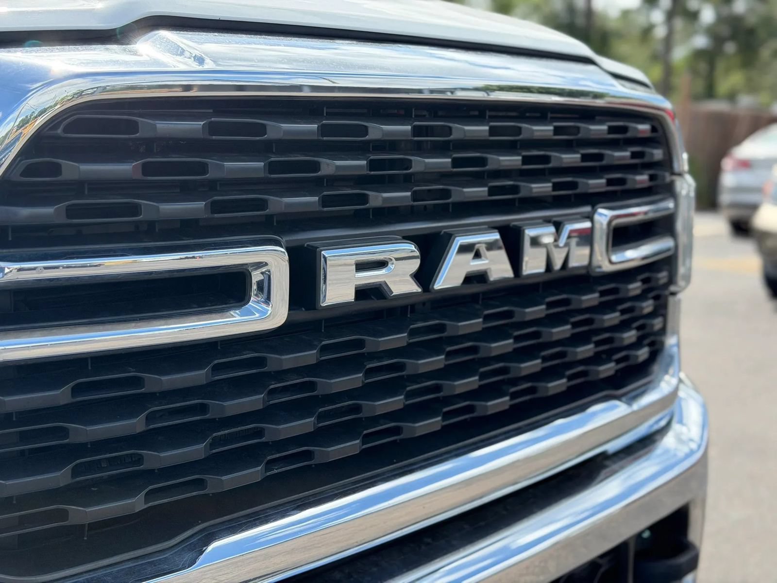 Used 2022 RAM 3500 Big Horn AWD/4WD image 4