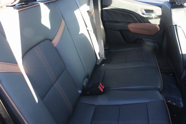 New 2025 GMC Canyon AT4 image 20