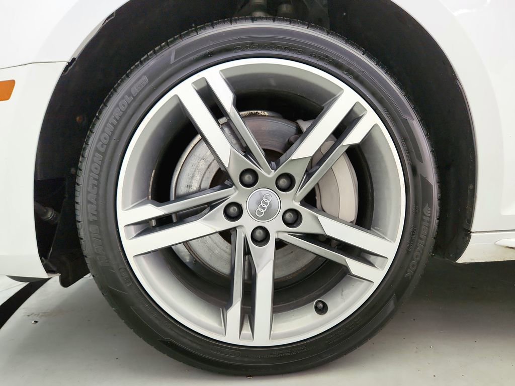 Used 2017 Audi A4 2.0T Premium Plus w/ Premium Plus Package image 39