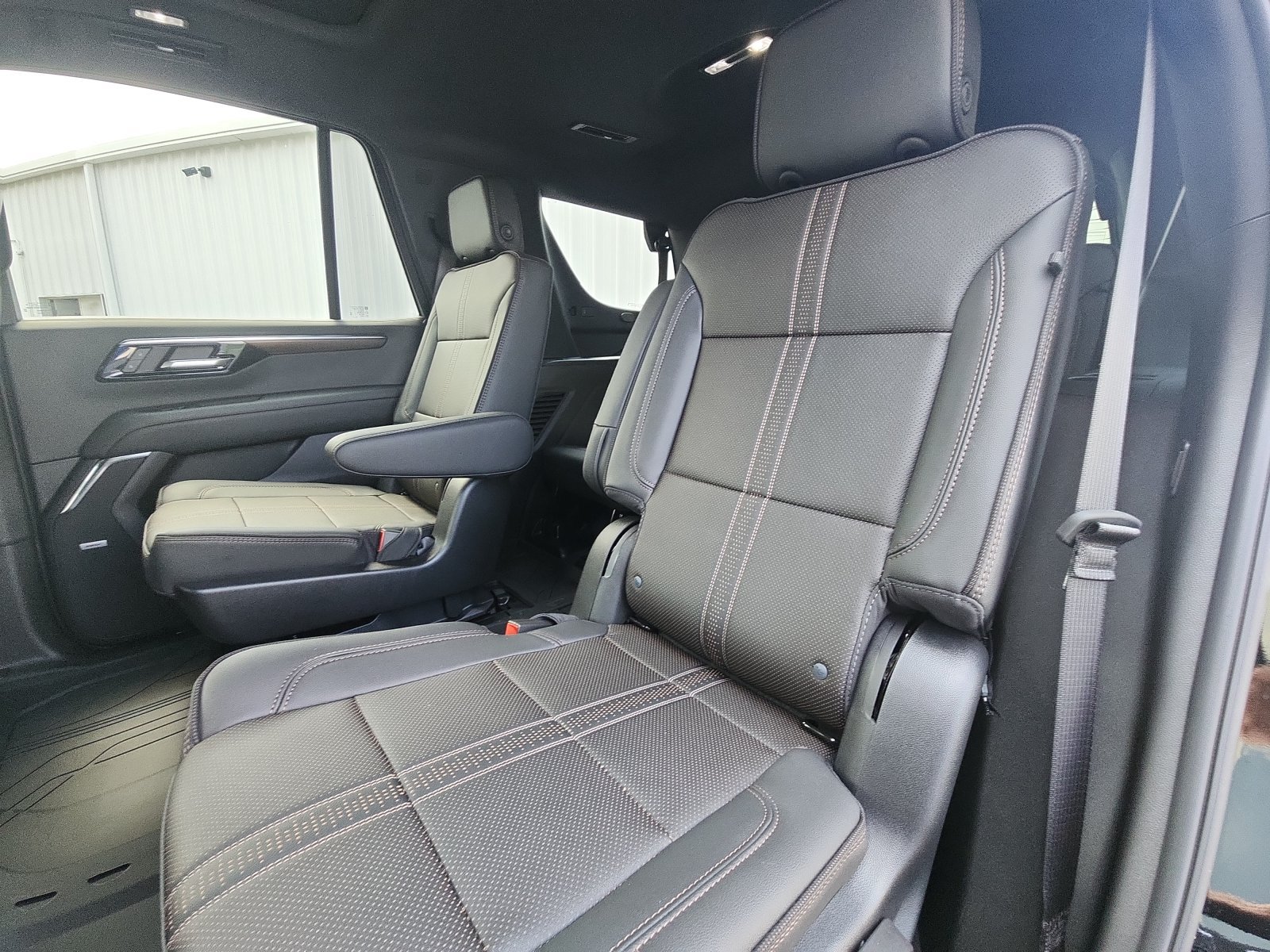 New 2026 Chevrolet Tahoe High Country AWD/4WD image 23