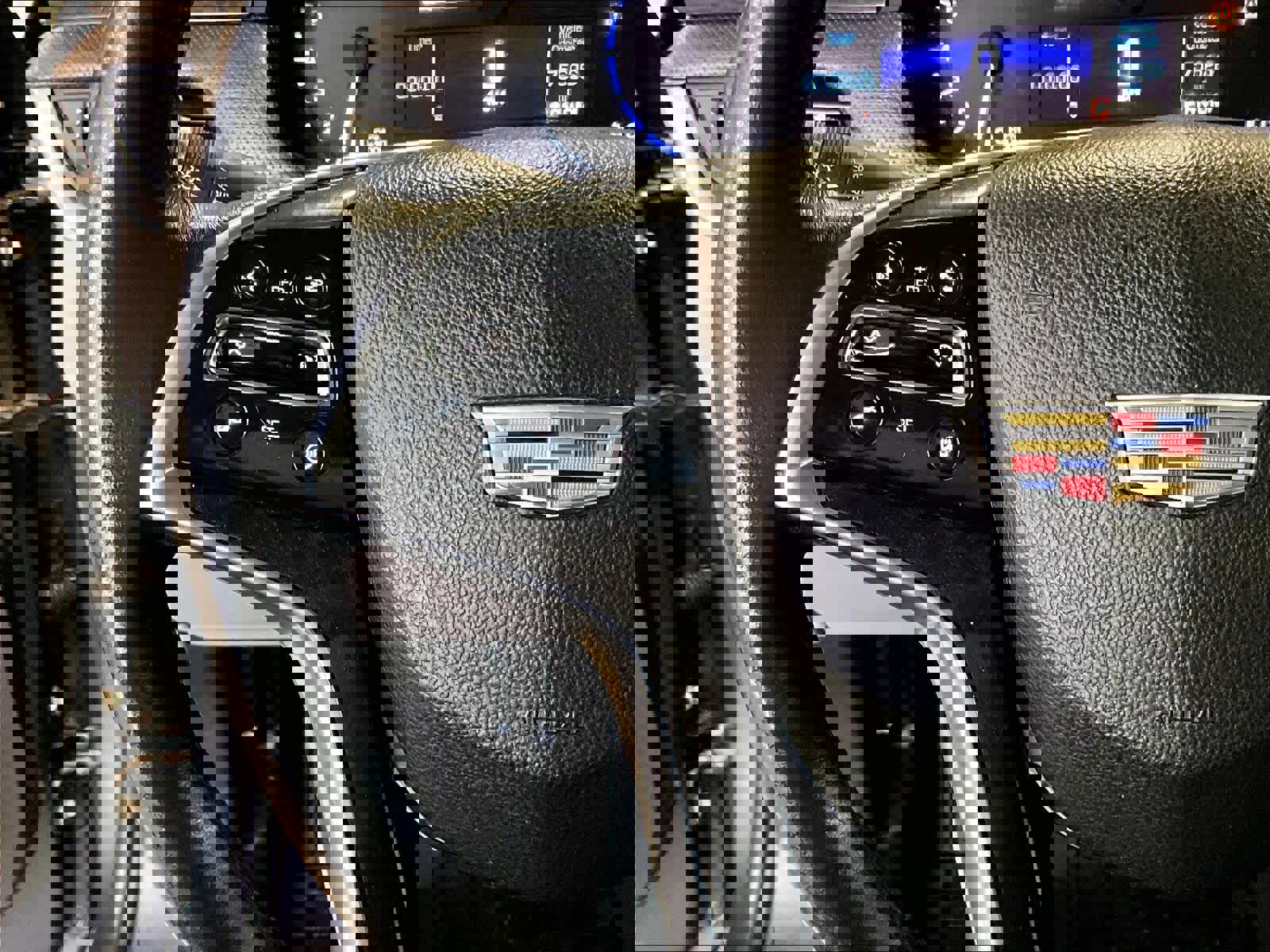 Used 2016 Cadillac XTS Luxury w/ Driver Awareness Package image 23