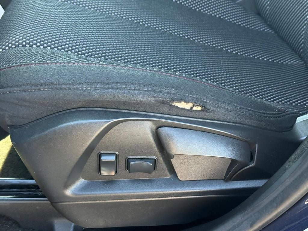 Used 2017 Chevrolet Equinox LS FWD image 18
