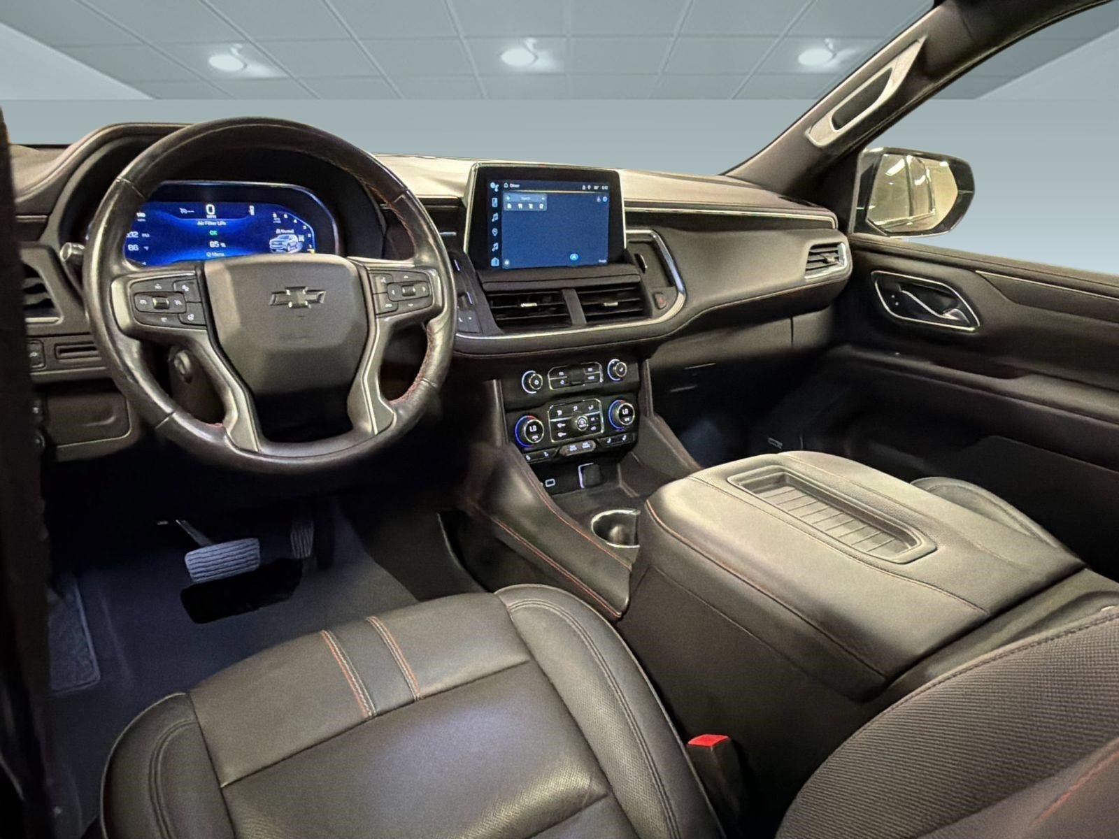Used 2022 Chevrolet Tahoe RST w/ Luxury Package AWD/4WD image 28