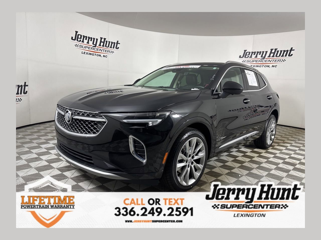 Used 2023 Buick Envision Avenir image 1