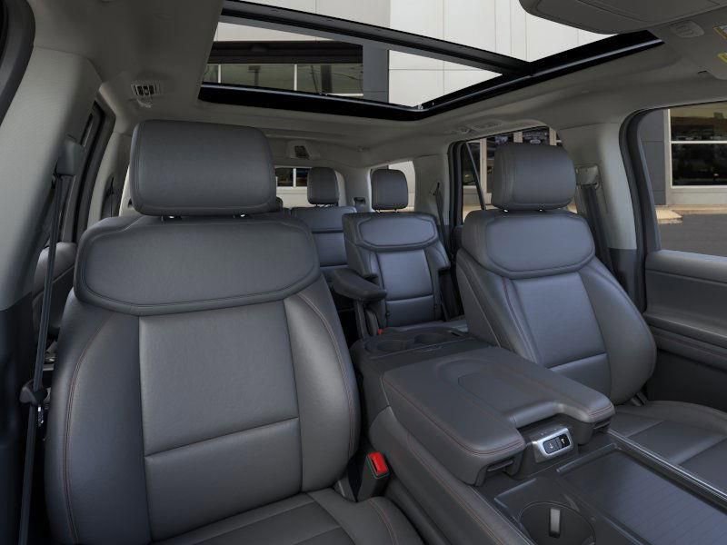 New 2025 Ford Expedition Active image 14