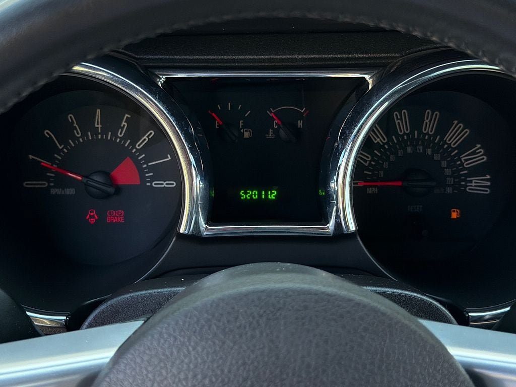 Used 2005 Ford Mustang GT RWD image 20