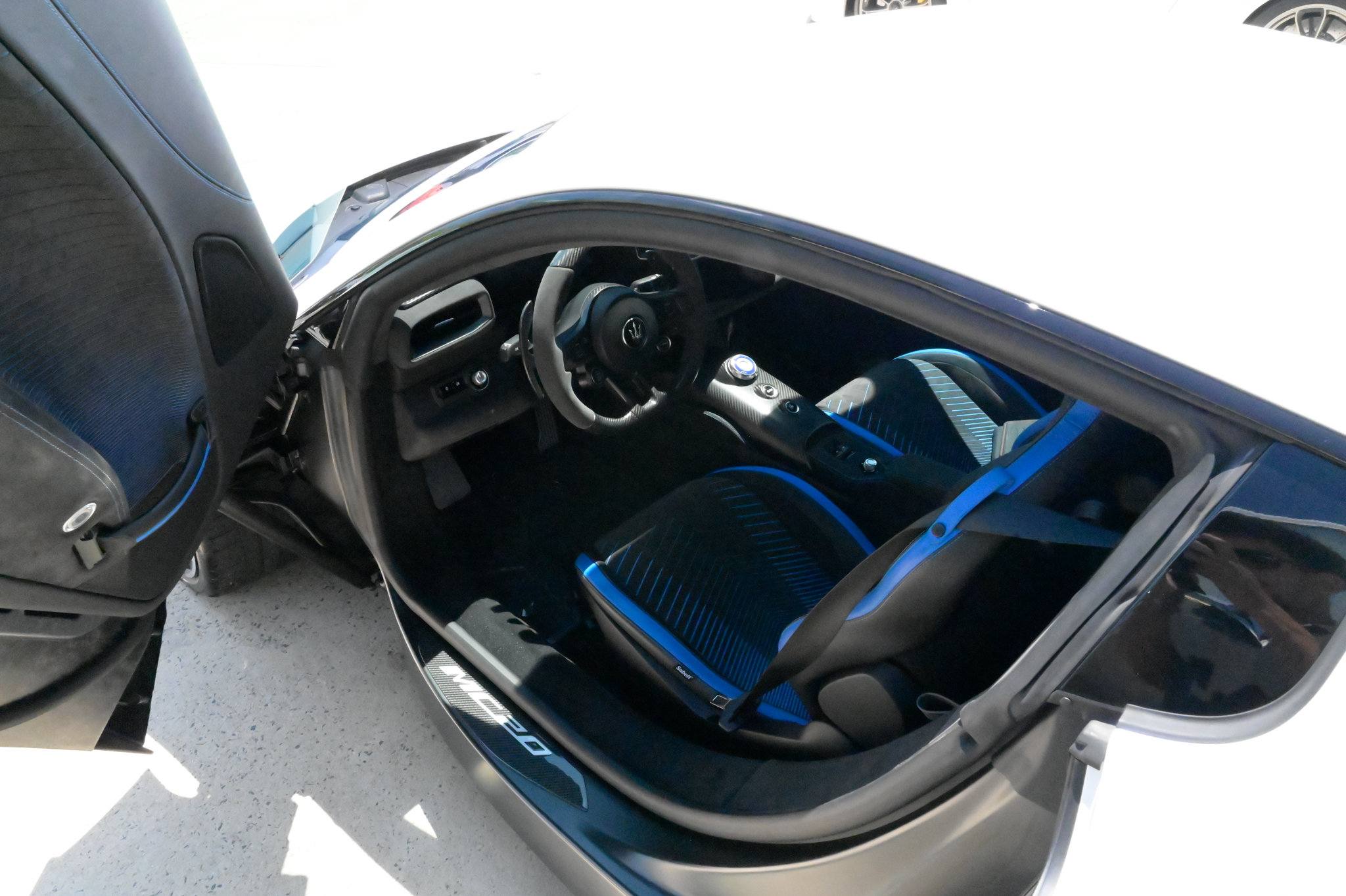 Used 2022 Maserati MC20 Coupe RWD image 12