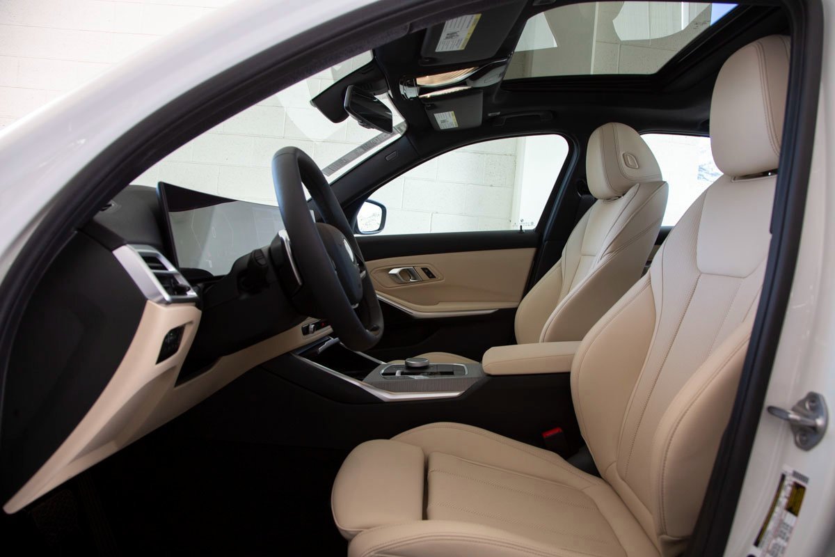 New 2026 BMW 330i Sedan image 14