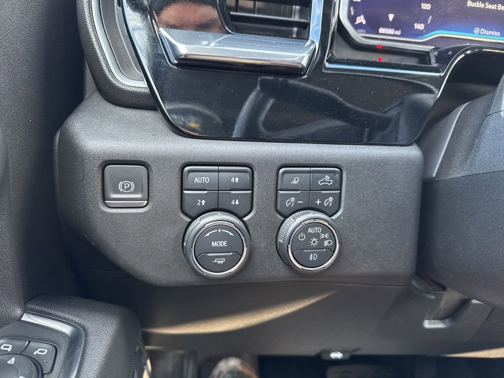 Used 2024 Chevrolet Silverado 2500 LTZ w/ LTZ Convenience Package image 23