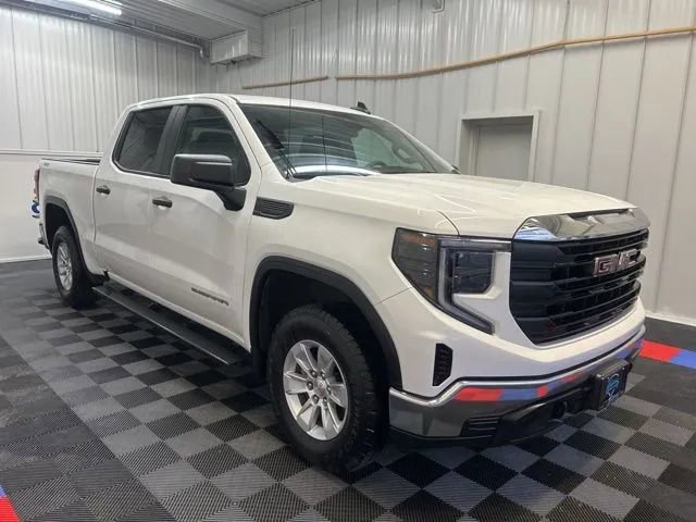 Used 2024 GMC Sierra 1500 Pro w/ Pro Value Package image 2
