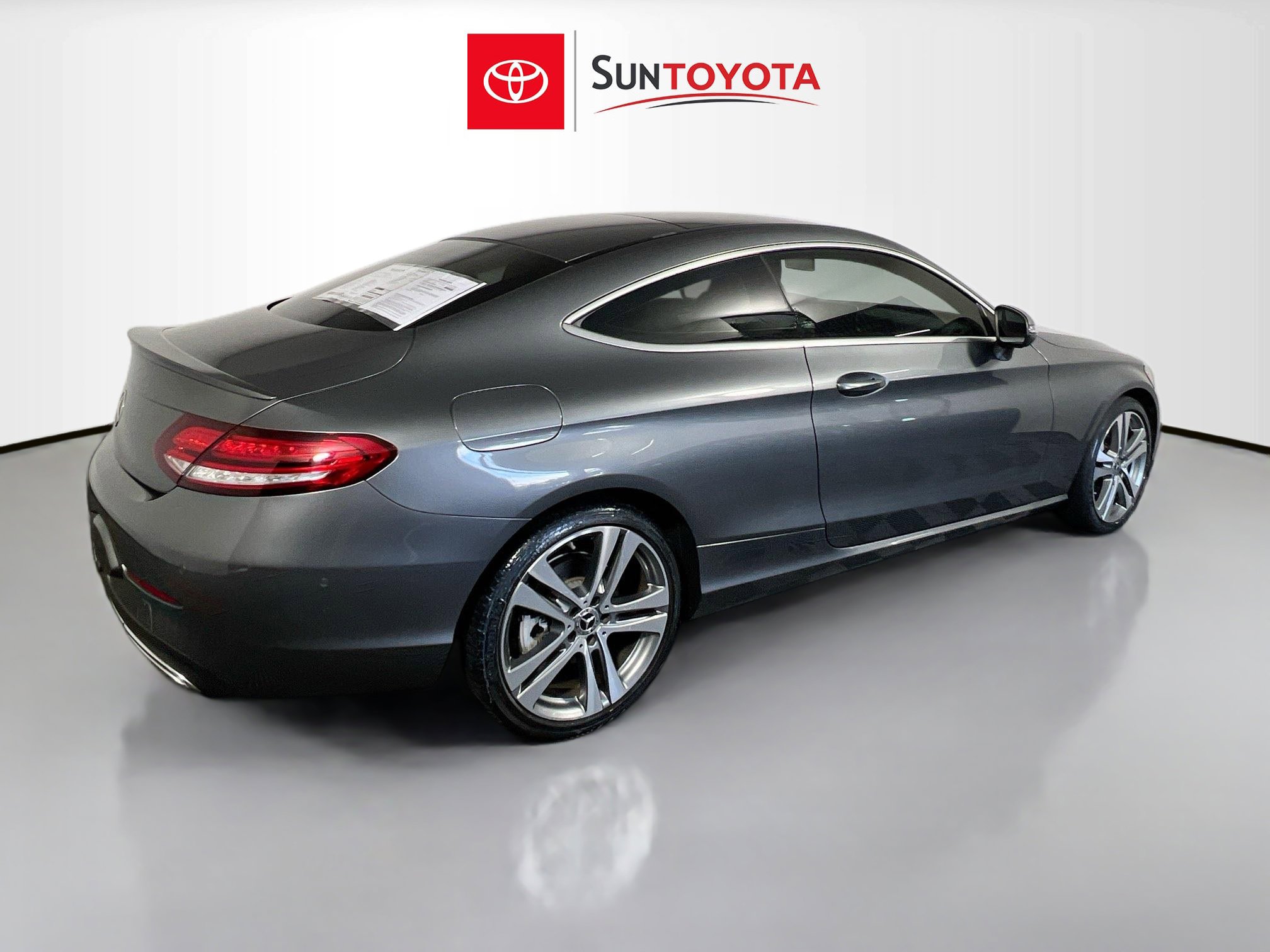 Used 2019 Mercedes-Benz C 300 Coupe image 4