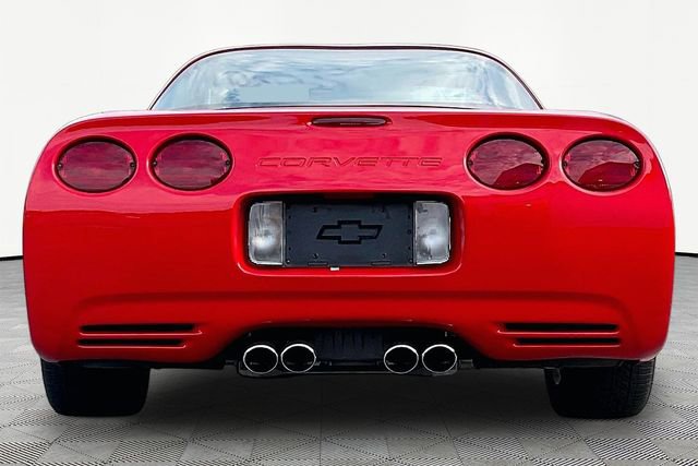 Used 1997 Chevrolet Corvette Coupe w/ Memory Pkg RWD image 6