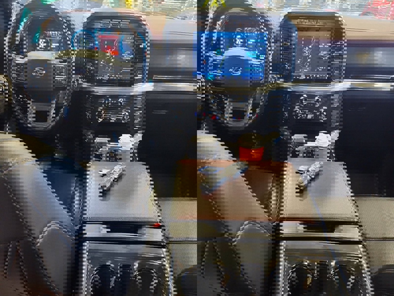 Used 2021 Ford F150 Lariat w/ Equipment Group 502A High image 11