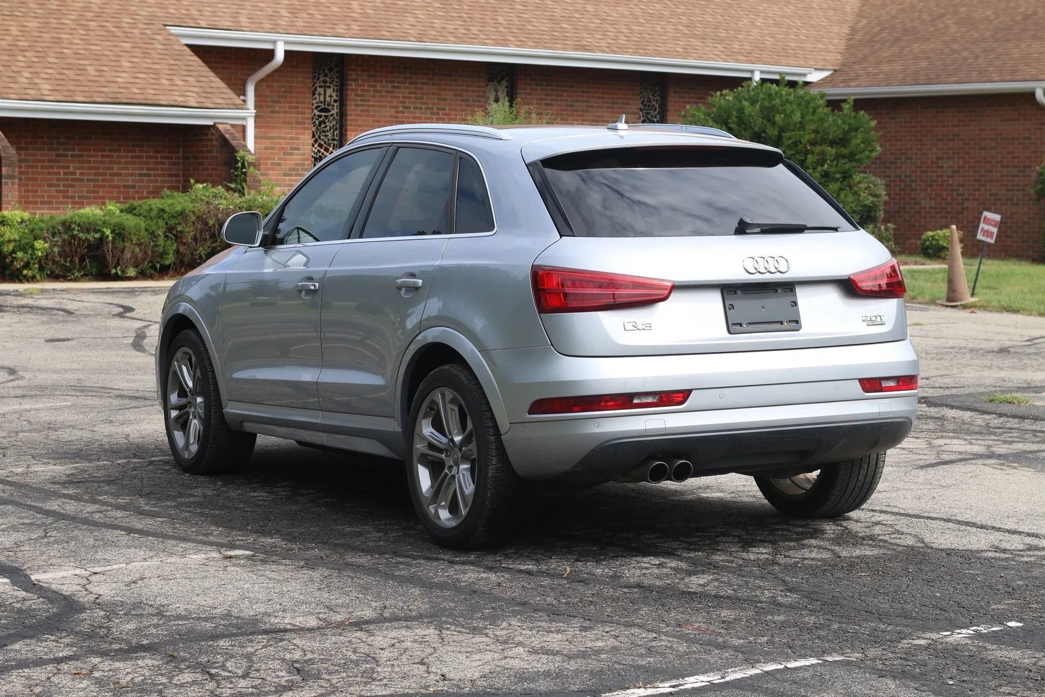 Used 2016 Audi Q3 2.0T Premium Plus w/ Technology Package AWD/4WD image 3