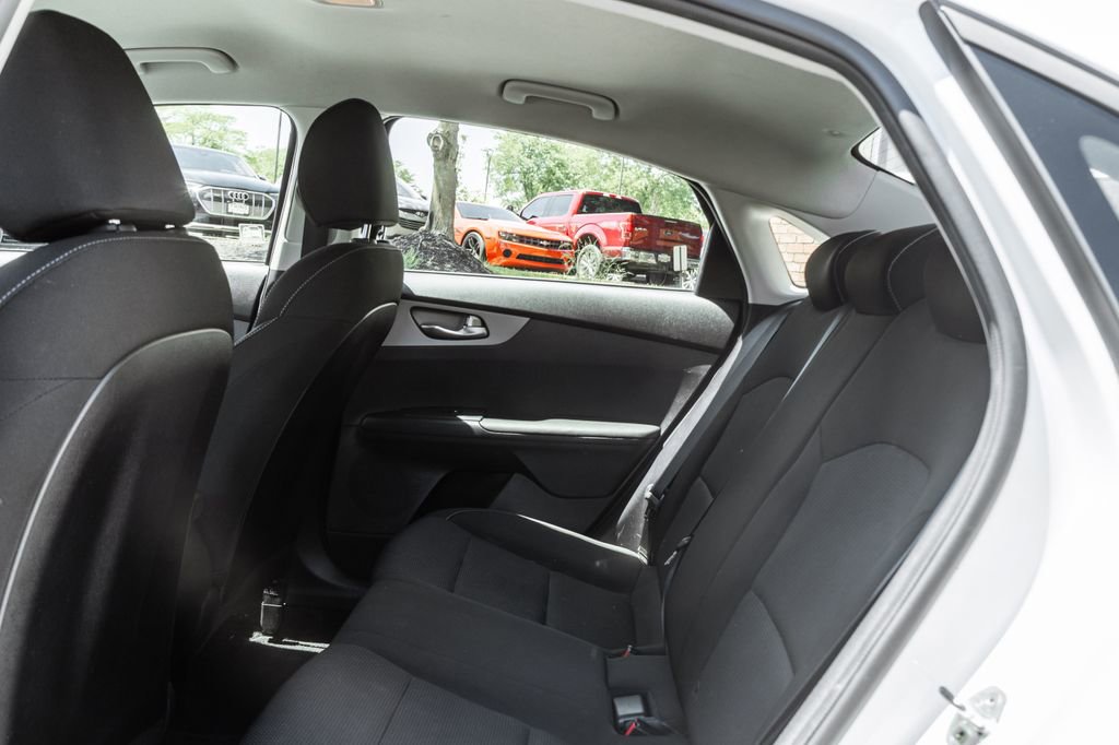 Used 2021 Kia Forte LXS FWD image 22