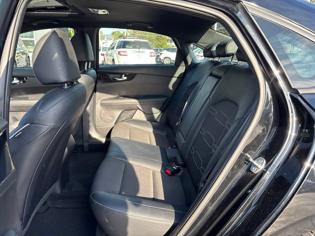 Used 2024 Kia Forte GT-Line w/ GT-Line Premium Package FWD image 16