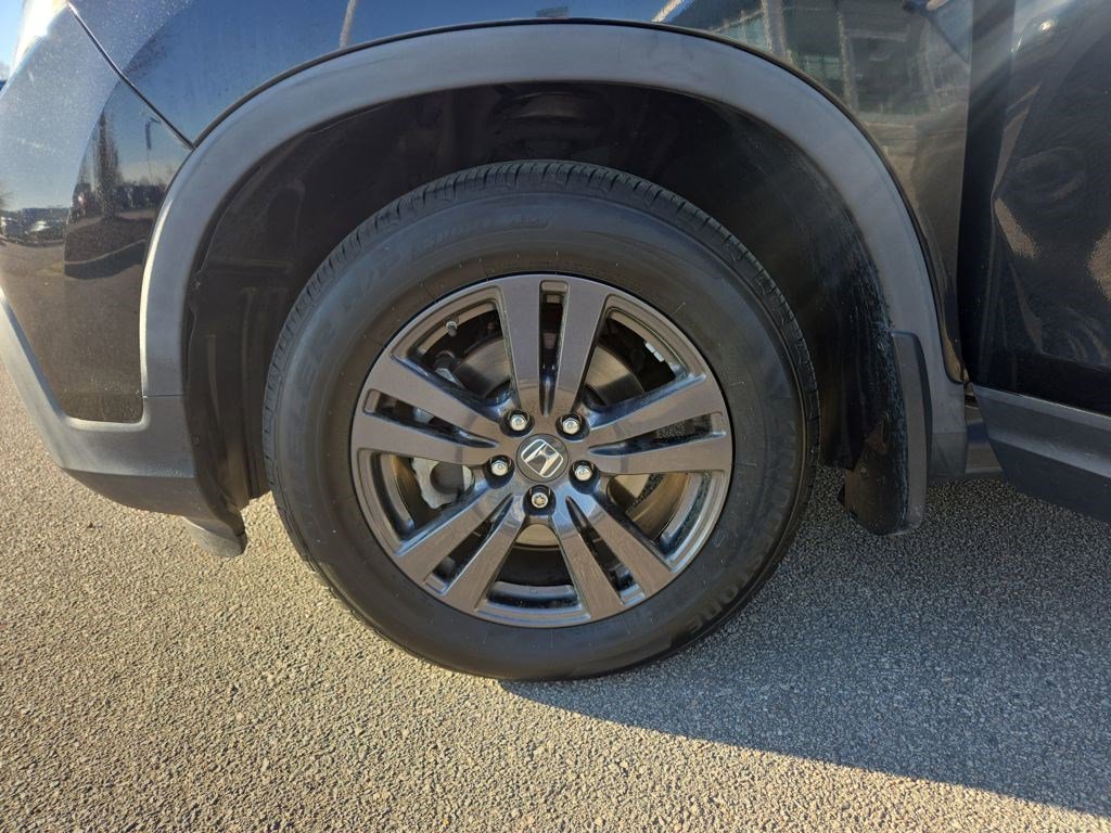Used 2019 Honda Ridgeline Sport image 10