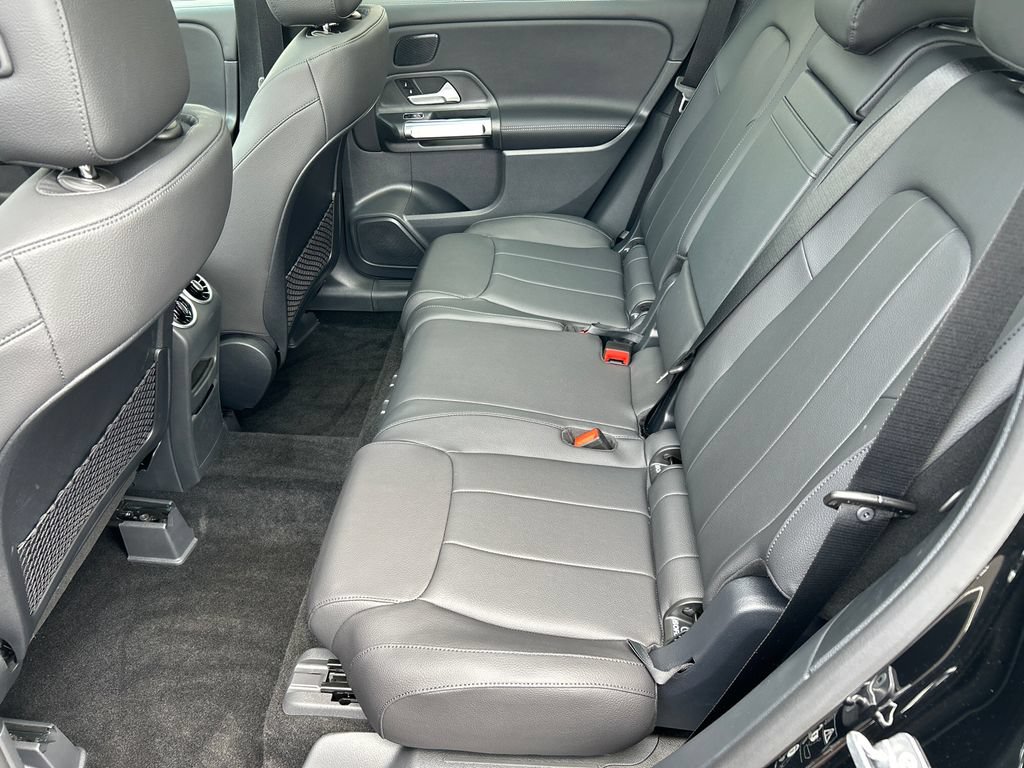 New 2026 Mercedes-Benz GLB 250 4MATIC image 26
