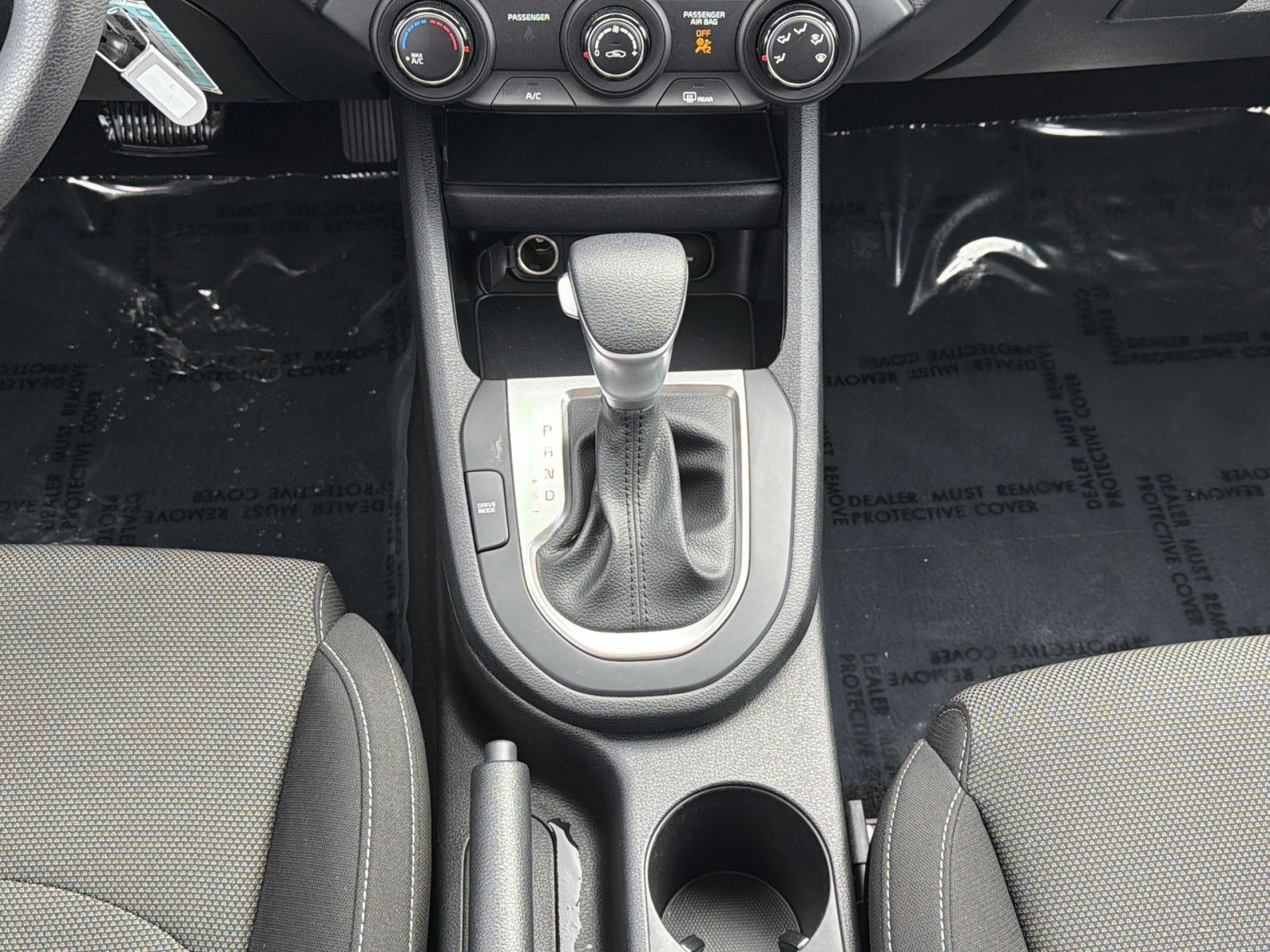 Used 2023 Kia Forte LXS w/ LXS Technology Package image 21