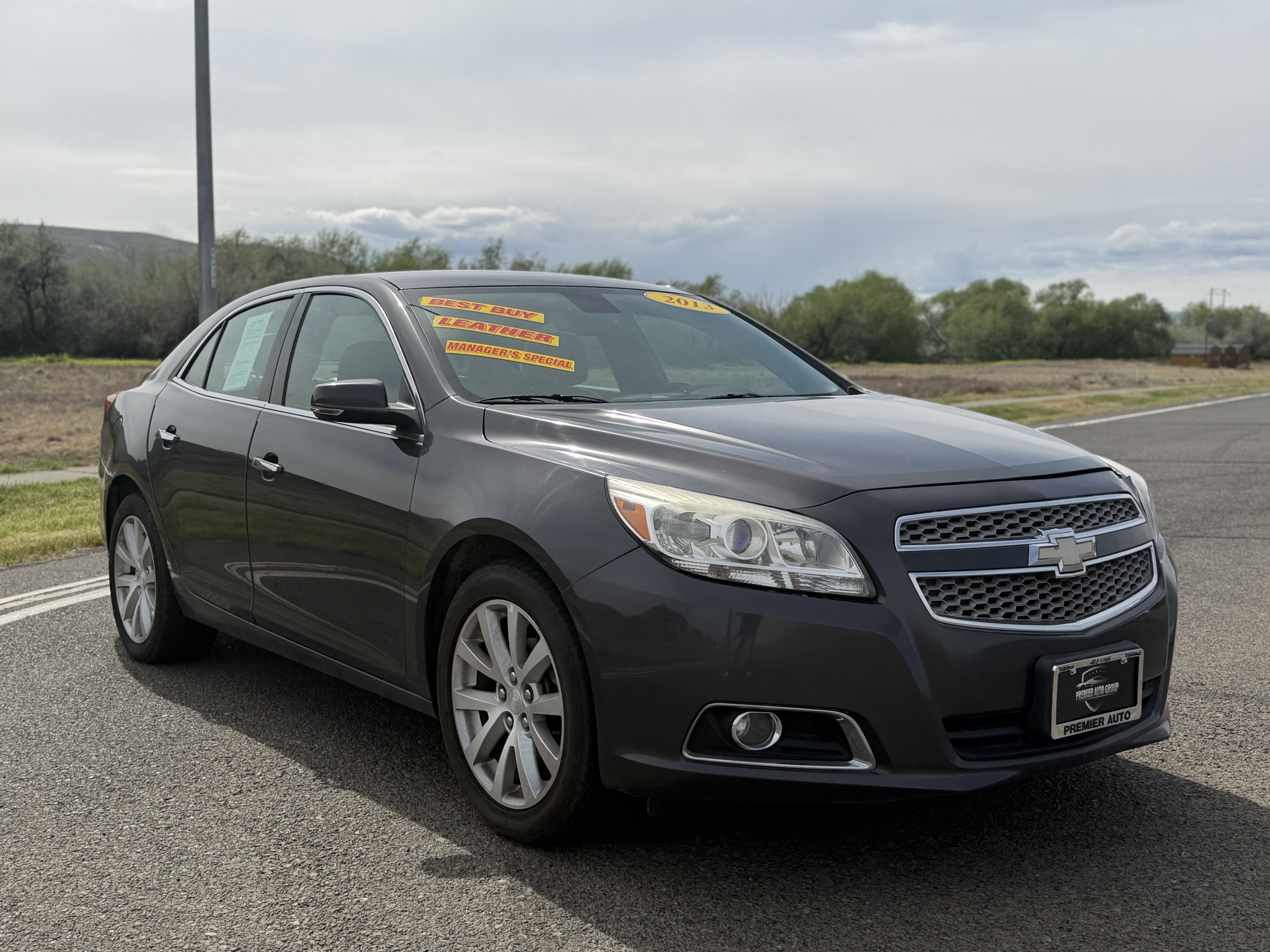Used 2013 Chevrolet Malibu LTZ FWD image 4