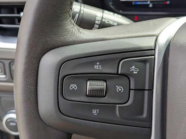 Used 2022 GMC Yukon XL SLE w/ Gmc Pro Safety Plus Package image 18