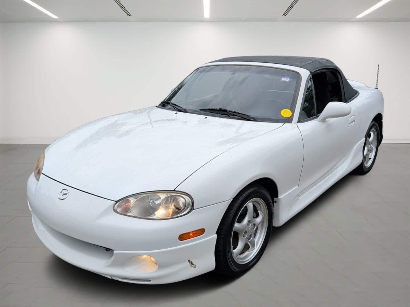 Used 2001 MAZDA MX-5 Miata RWD image 2