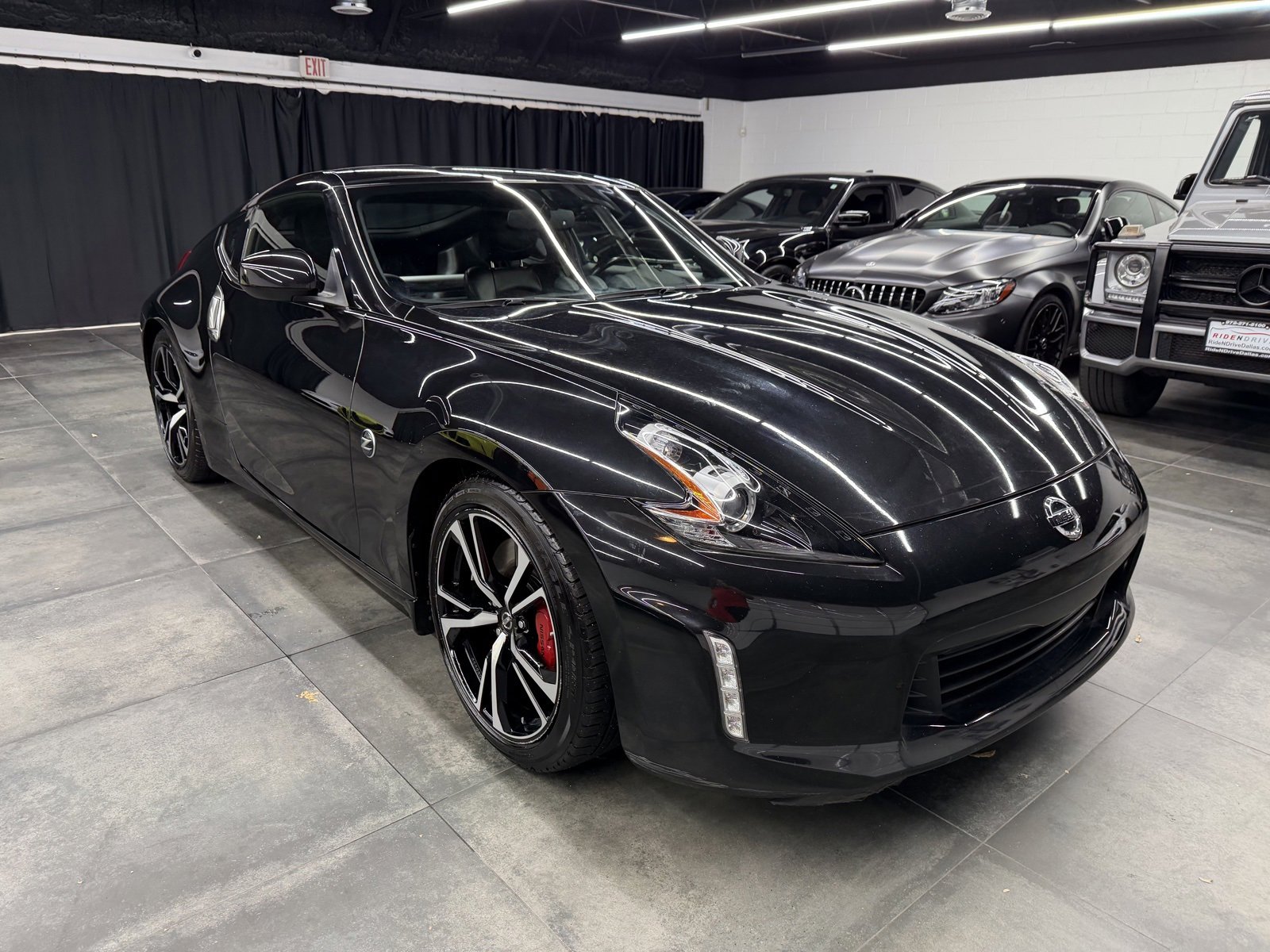 Used 2020 Nissan 370Z Touring Sport image 9