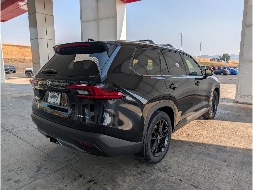 New 2026 Toyota Grand Highlander Limited image 9