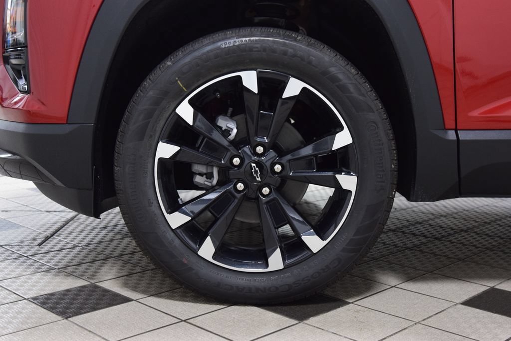 New 2027 Chevrolet Equinox RS w/ Safety and Technology Package FWD image 29