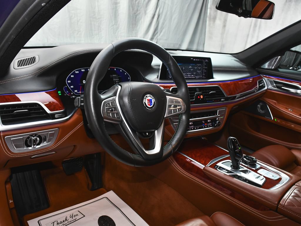 Used 2022 BMW ALPINA B7 xDrive w/ Luxury Rear Seating Package AWD/4WD image 31