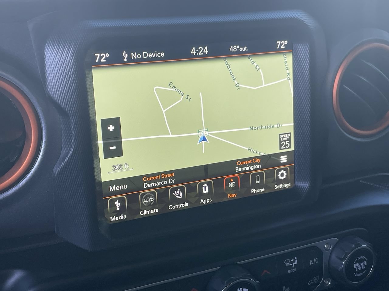 Used 2021 Jeep Gladiator Mojave AWD/4WD image 34