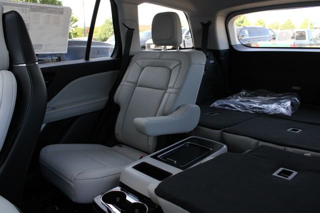 New 2026 Lincoln Aviator Reserve AWD/4WD image 49